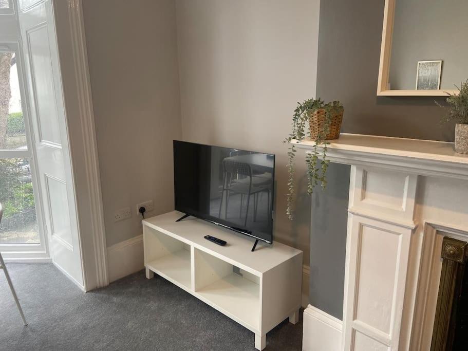 Central Southsea Boutique 2 Bedroom Flat Портсмът Екстериор снимка