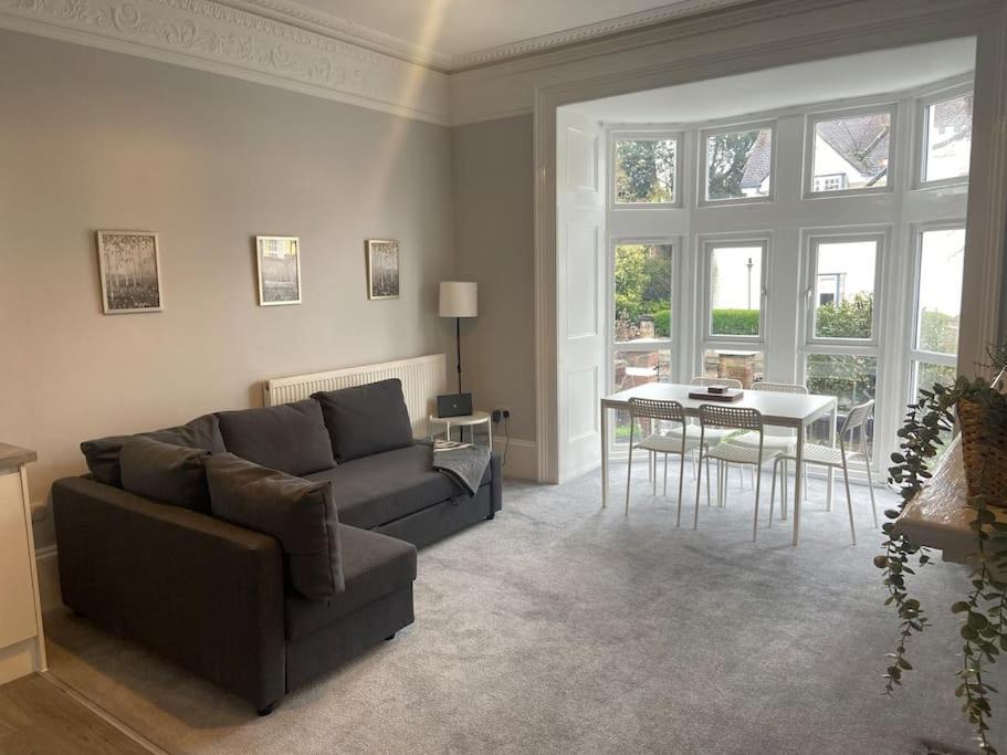 Central Southsea Boutique 2 Bedroom Flat Портсмът Екстериор снимка